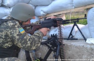 Силовики и сепаратисты продолжают обвинять друг друга в обстрелах (+Видео)