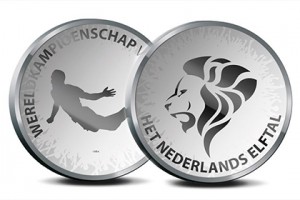 В Нидерландах выпустят монету с изображением гола ван Перси
