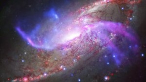 Ученые раскрыли секреты аномальной галактики