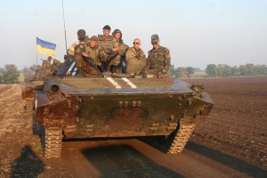 МИД отрицает, что Венгрия поставляет военную технику Украине