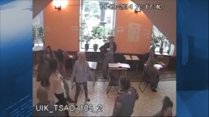 Девушек, которые разделись на избирательном участке в Москве, будут судить