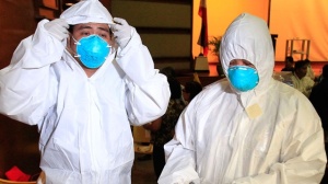 Эболой заразились уже около 14 тысяч человек