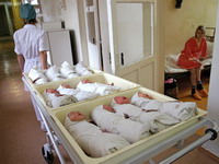 18-летняя украинка родила сразу 5 детей
