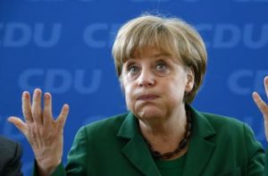 Меркель призвала продолжить диалог с Россией