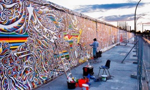 Германия празднует 25 лет падения Берлинской стены
