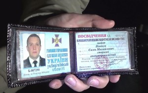 Пьяный офицер СБУ разбил три машины в Киеве – СМИ (+Видео)