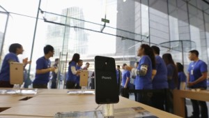 Ажиотажный спрос на iPhone 6 принес Apple рекордную прибыль в мировой истории