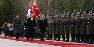 Турция введет войска в Катар