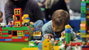 Компания Lego решила отказаться от детских конструкторов из пластика