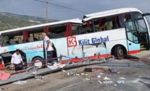 В Турции перевернулся автобус с туристами из Украины