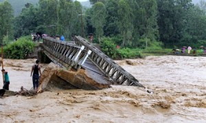 21 человек пропал без вести в результате оползня в Индии