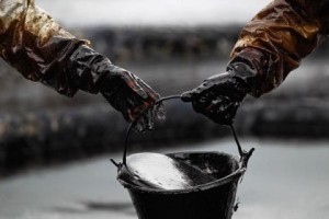 СБУ подозревает “Укрнафту” в махинациях при покупке нефти на аукционах