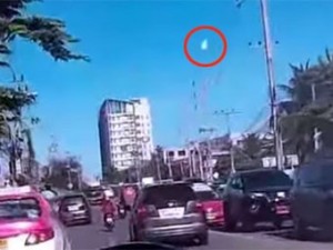 Метеорит в Таиланде засняли очевидцы (+Видео)