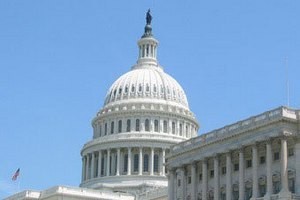 Конгресс США принял законопроект о поставках оружия Украине