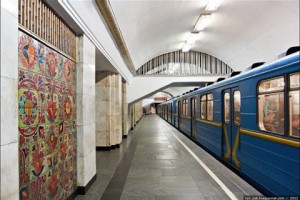 Станцию метро “Крещатик” закрывали из-за сообщения о минировании
