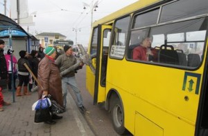 В Киеве повышают цены на проезд в маршрутках (список)