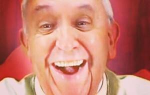 Папа Римский опубликовал первое селфи в Instagram