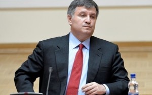 Аваков оценил последствия своей и Яценюка отставки