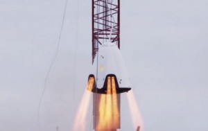 SpaceX показала испытание корабля Dragon 2