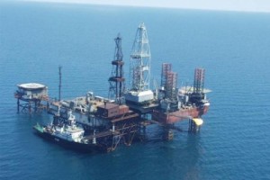 Суд арестовал плавучие буровые установки “Черноморнефтегаза”