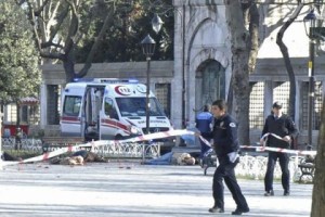 После взрыва в Стамбуле силовики задержали трех россиян