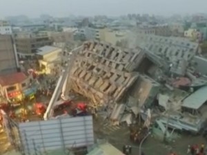 Землетрясение на Тайване унесло жизни как минимум 23 человек (+Видео)