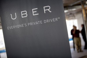 В Украине начали набирать водителей в Uber