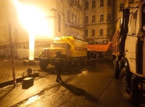 Под завалами обвалившегося дома в Киеве погиб еще один человек