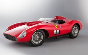 На аукционе в Париже продали один из самых дорогих в истории автомобилей