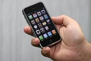 Apple призналась во взломе 70 iPhone по просьбе властей США