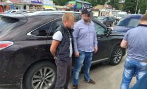 На Киевщине голову сельсовета задержали на взятке €300 тыс