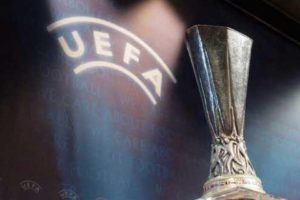УЕФА оштрафовал Венгрию на 65 тыс. евро из-за агрессивных болельщиков