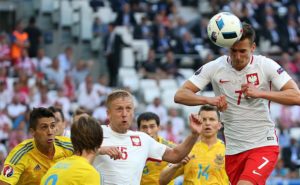 Сборная Украины проиграла третий матч подряд на Евро-2016