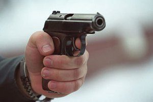 В Херсонской области неизвестные расстреляли двоих работников АЗС