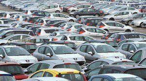 Порошенко подписал закон про снижение акцизов на авто