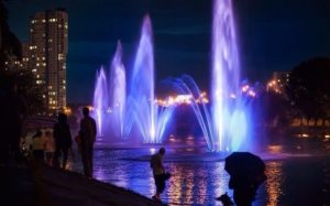 В центре Киева откроется новый светомузыкальный фонтан