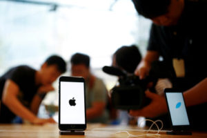 Сотрудникам больницы в Китае запретили покупать iPhone 7