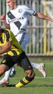 18-летний футболист дортмундской «Боруссии» завершает карьеру из-за жуткой травмы
