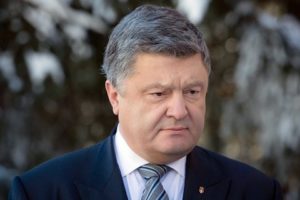 Порошенко пообещал референдум о вступлении Украины в НАТО