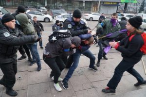 В Киеве во время марша произошла потасовка (+Видео)