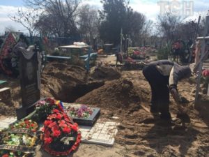 Убийцу Вороненкова похоронили тайно
