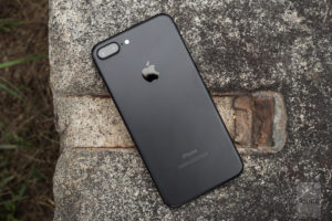 Блогер показал легкий способ взлома iPhone