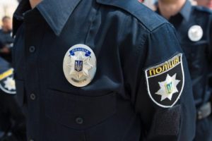В Харькове патрульные поиздевались над бездомным: полиция озвучила свою версию произошедшего (+Видео)