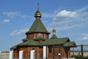 Мужчина в Николаевской области выбил дверь в церковь, чтобы поставить свечку