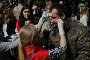 Драка в Днепре в День Победы: Аваков сообщил об аресте одного “титушки”