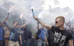 Националисты пикетировали дом Порошенко (+Видео)