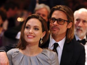 US Magazine раскрыл дополнительные подробности о причине развода Джоли и Питта