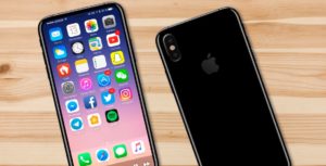 В Сети появились фото панелей iPhone 8