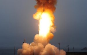 В США испытали баллистическую ракету нового поколения