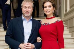 Роман Абрамович и Дарья Жукова объявили о разводе